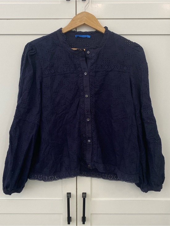J. McLaughlin Tops - J. McLaughlin Navy Eyelet Button-Front Blouse Boxy Pretty Lightweight Size XL